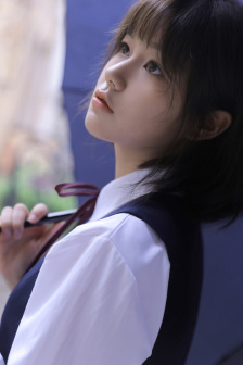 小岛みなみ